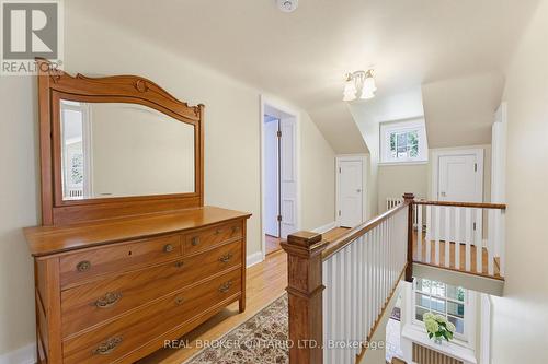 24 Pleasant Ridge Road, Brantford, ON - Indoor Photo Showing Other Room