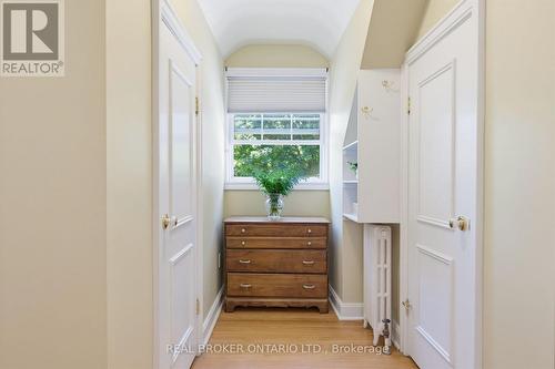24 Pleasant Ridge Road, Brantford, ON - Indoor Photo Showing Other Room