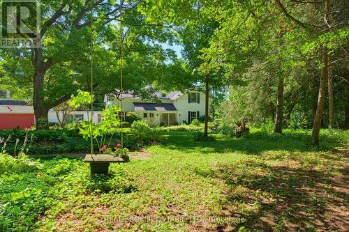24 Pleasant Ridge Road, Brantford, ON - Outdoor