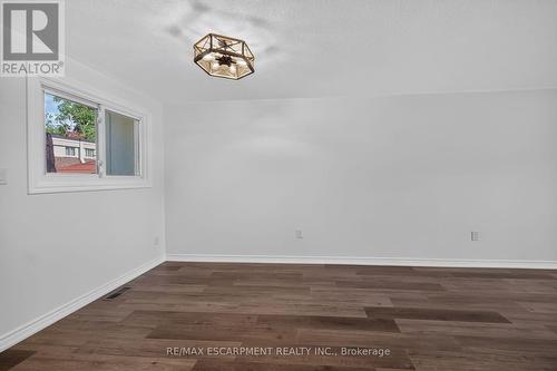 2 - 199 York Road, Hamilton, ON - Indoor Photo Showing Other Room