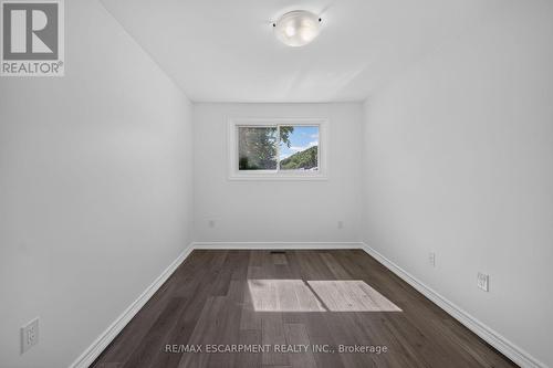 2 - 199 York Road, Hamilton, ON - Indoor Photo Showing Other Room