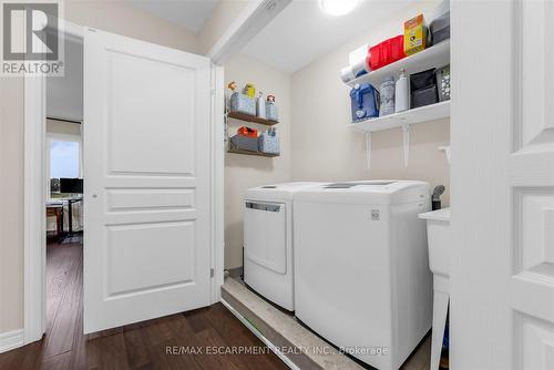 13 - 370 Stonehenge Drive, Hamilton, ON - Indoor Photo Showing Laundry Room