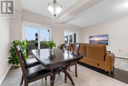 13 - 370 Stonehenge Drive, Hamilton, ON - Indoor Photo Showing Dining Room