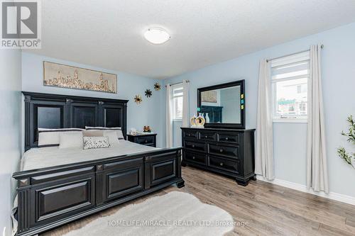 39 Washburn Drive, Guelph, ON - Indoor Photo Showing Other Room