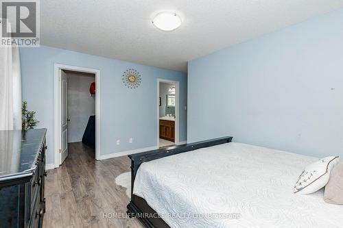 39 Washburn Drive, Guelph, ON - Indoor Photo Showing Bedroom