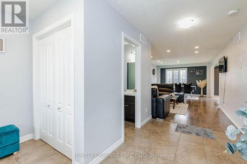 39 Washburn Drive, Guelph, ON - Indoor Photo Showing Other Room