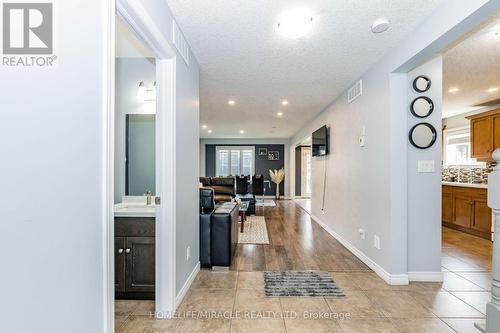 39 Washburn Drive, Guelph, ON - Indoor Photo Showing Other Room