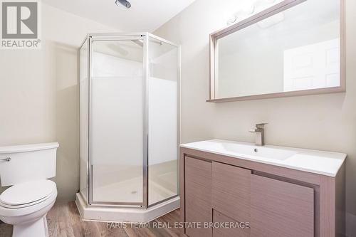 1008 Rainbow Valley Road W, Springwater, ON - Indoor Photo Showing Bathroom