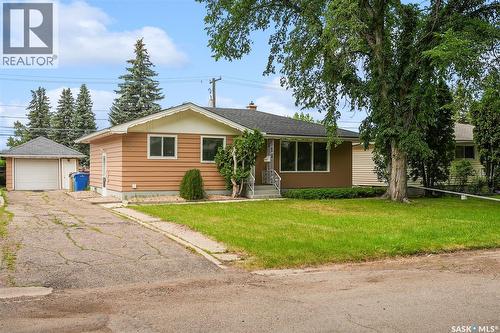 96 Marsh Crescent, Regina, SK - Outdoor