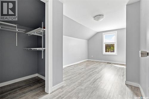215 26Th Street W, Saskatoon, SK - Indoor