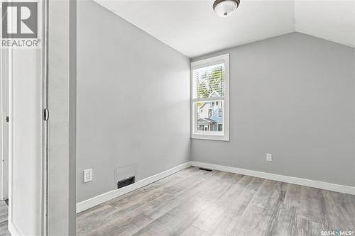 215 26Th Street W, Saskatoon, SK - Indoor Photo Showing Other Room