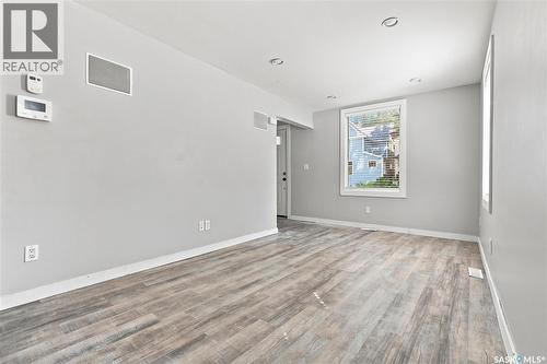 215 26Th Street W, Saskatoon, SK - Indoor Photo Showing Other Room
