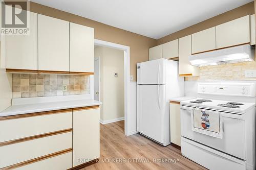 871 Notre Dame Street, Clarence-Rockland, ON - Indoor Photo Showing Kitchen