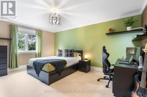 103 Borealis Crescent, Ottawa, ON - Indoor Photo Showing Bedroom