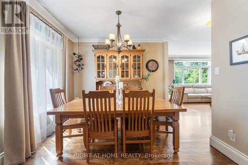 103 Borealis Crescent, Ottawa, ON - Indoor Photo Showing Dining Room