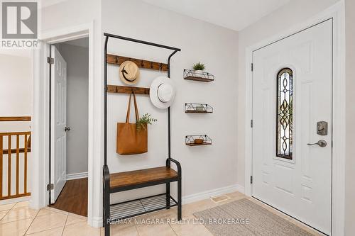17 Jackson Court W, Welland (N. Welland), ON - Indoor Photo Showing Other Room
