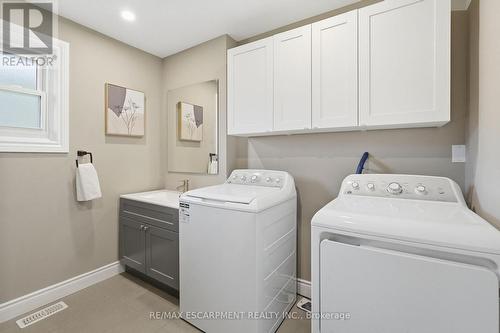 133 New Lakeshore Road, Norfolk, ON - Indoor Photo Showing Laundry Room