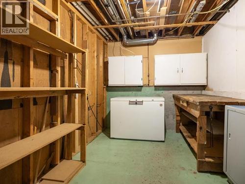 3571 Mackenzie Ave, Powell River, BC - Indoor