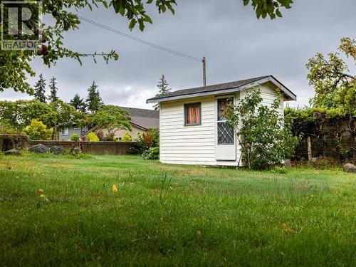 3571 Mackenzie Ave, Powell River, BC - Outdoor