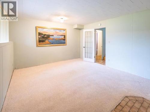 3571 Mackenzie Ave, Powell River, BC - Indoor Photo Showing Other Room