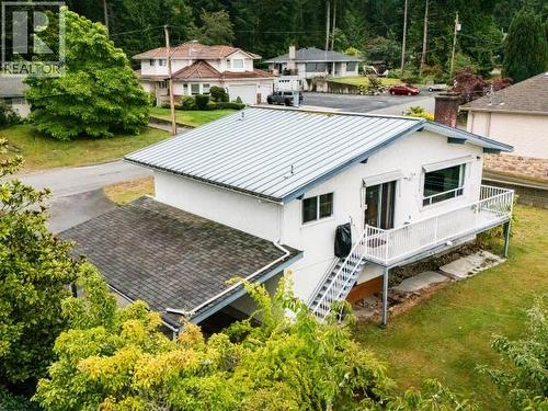 3571 Mackenzie Ave, Powell River, BC - Outdoor