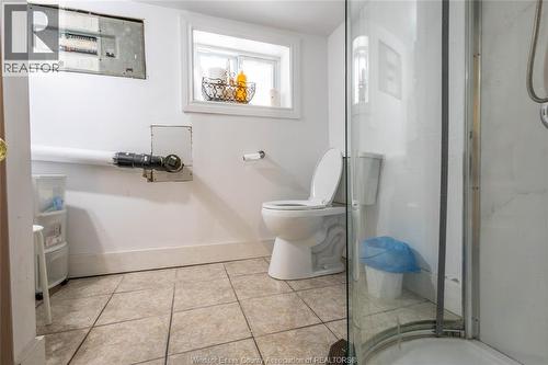1840 Balfour Boulevard, Windsor, ON - Indoor Photo Showing Bathroom