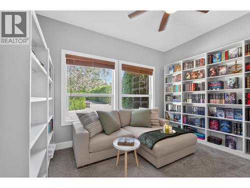 4588 Raymer Road, Kelowna, BC - Indoor