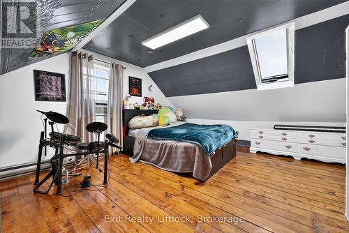 133 Farmers Road, Kawartha Lakes (Manvers), ON - Indoor Photo Showing Bedroom