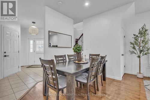 73 Fitzgerald Drive, Cambridge, ON - Indoor Photo Showing Dining Room