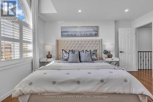 73 Fitzgerald Drive, Cambridge, ON - Indoor Photo Showing Bedroom
