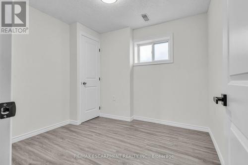 73 Fitzgerald Drive, Cambridge, ON - Indoor Photo Showing Other Room