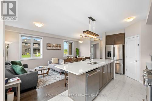 661 Jerome Jodoin Drive, Ottawa, ON - Indoor Photo Showing Kitchen With Stainless Steel Kitchen With Upgraded Kitchen