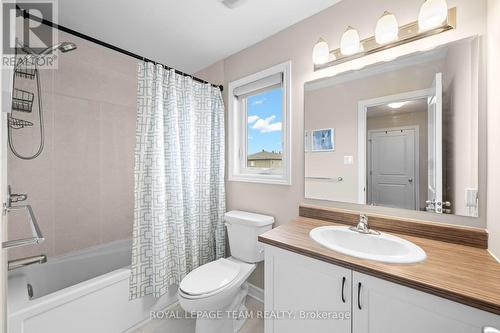 661 Jerome Jodoin Drive, Ottawa, ON - Indoor Photo Showing Bathroom