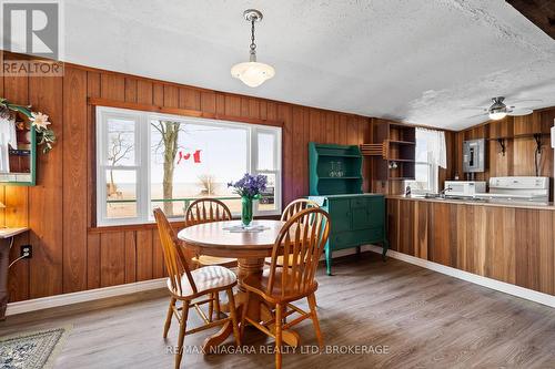 32 Erie Heights Line, Haldimand (Dunnville), ON - Indoor