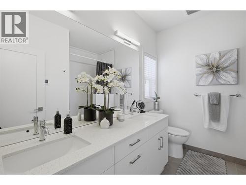2683 Ord Road Unit# 163, Kamloops, BC - Indoor Photo Showing Bathroom
