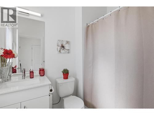 2683 Ord Road Unit# 163, Kamloops, BC - Indoor Photo Showing Bathroom