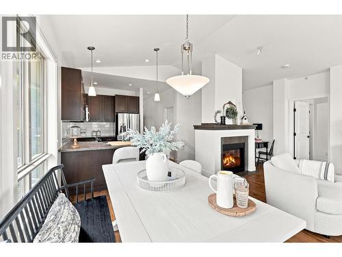 130 Colebrook Road Unit# 88, Kamloops, BC - Indoor With Fireplace