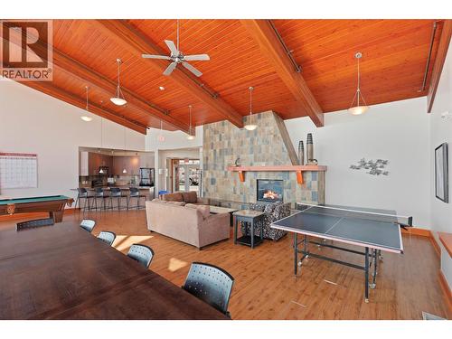 130 Colebrook Road Unit# 88, Kamloops, BC - Indoor With Fireplace