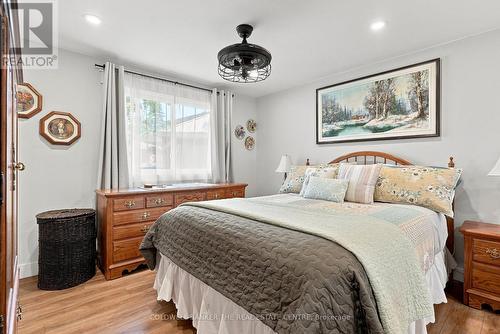 22 Western Avenue, Innisfil, ON - Indoor Photo Showing Bedroom