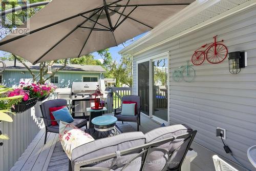 22 Western Avenue, Innisfil, ON - Outdoor With Deck Patio Veranda With Exterior