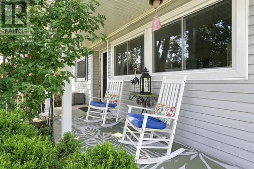 22 Western Avenue, Innisfil, ON - Outdoor With Exterior