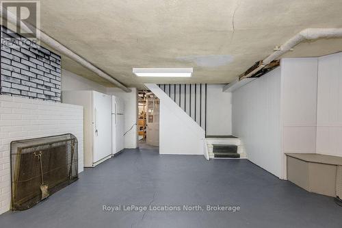 29 Tecumseth Street, Orillia, ON - Indoor With Fireplace