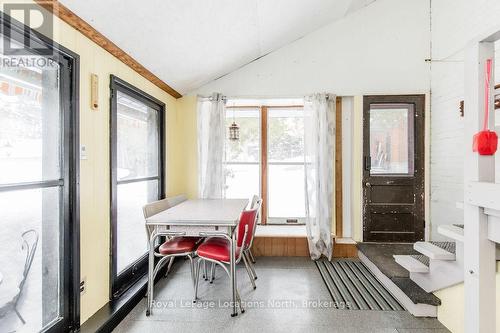 29 Tecumseth Street, Orillia, ON - Indoor