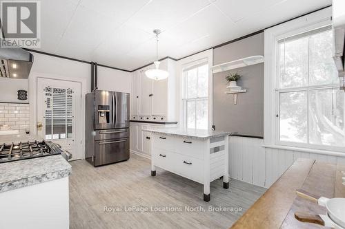 29 Tecumseth Street, Orillia, ON - Indoor Photo Showing Kitchen