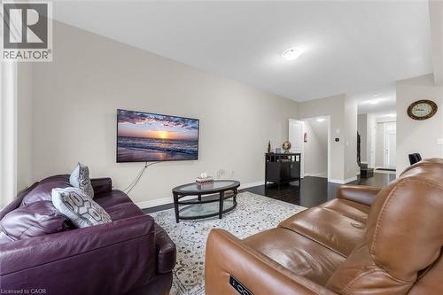 370 Stonehenge Drive Unit# 13, Ancaster, ON - Indoor Photo Showing Living Room