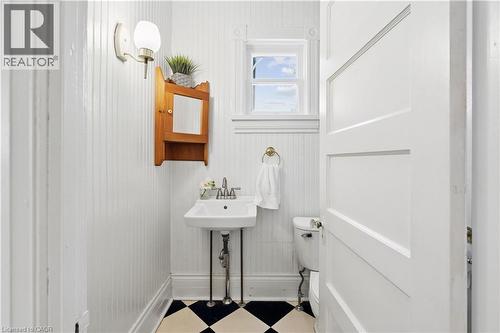 25 W Suffolk Street W, Guelph, ON - Indoor Photo Showing Other Room