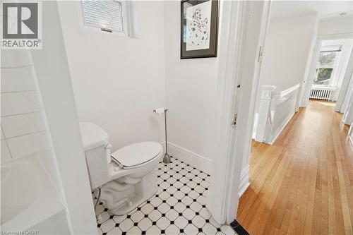 25 W Suffolk Street W, Guelph, ON - Indoor