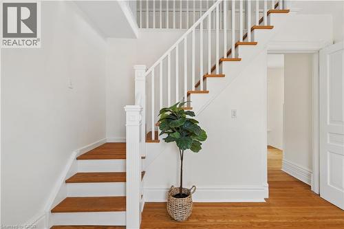 25 W Suffolk Street W, Guelph, ON - Indoor Photo Showing Other Room