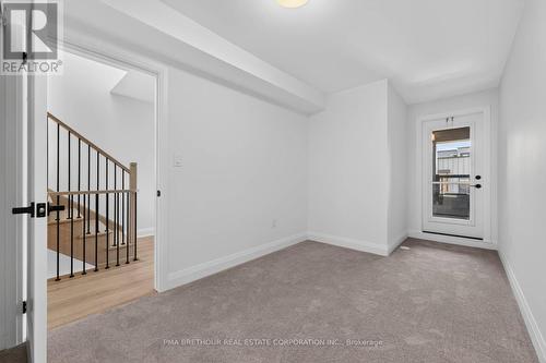 52 Burleigh Mews, Vaughan, ON - Indoor Photo Showing Other Room