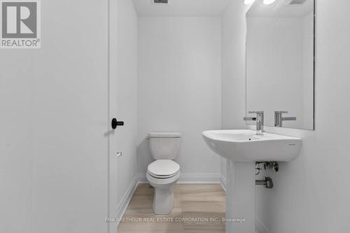 52 Burleigh Mews, Vaughan, ON - Indoor Photo Showing Bathroom